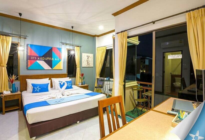 디럭스 룸, Sea Front Home Hotel Patong Beach