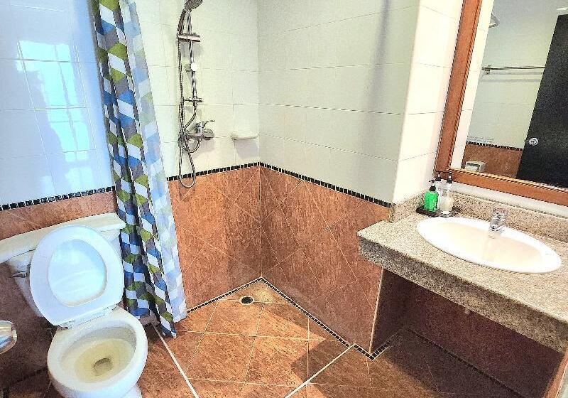 디럭스 룸, Sea Front Home Hotel Patong Beach