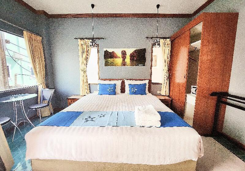 디럭스 룸, Sea Front Home Hotel Patong Beach