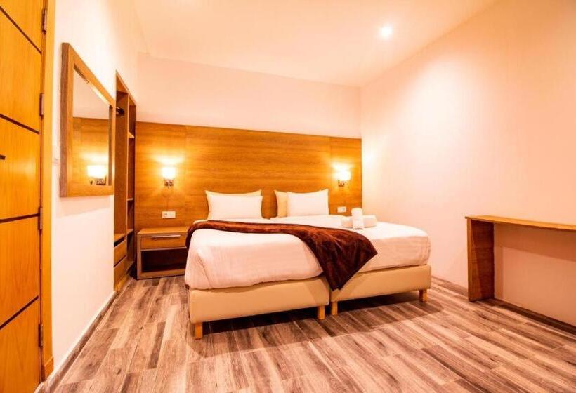Номер Стандарт, Hôtel Mechouar Plaza