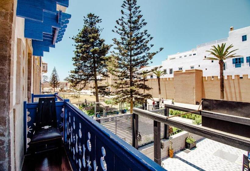 Номер Deluxe с Балконом, Hôtel Mechouar Plaza