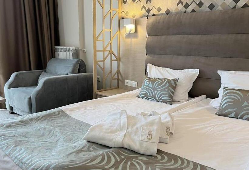 غرفة بريميوم, Orpheus Casino And Spa