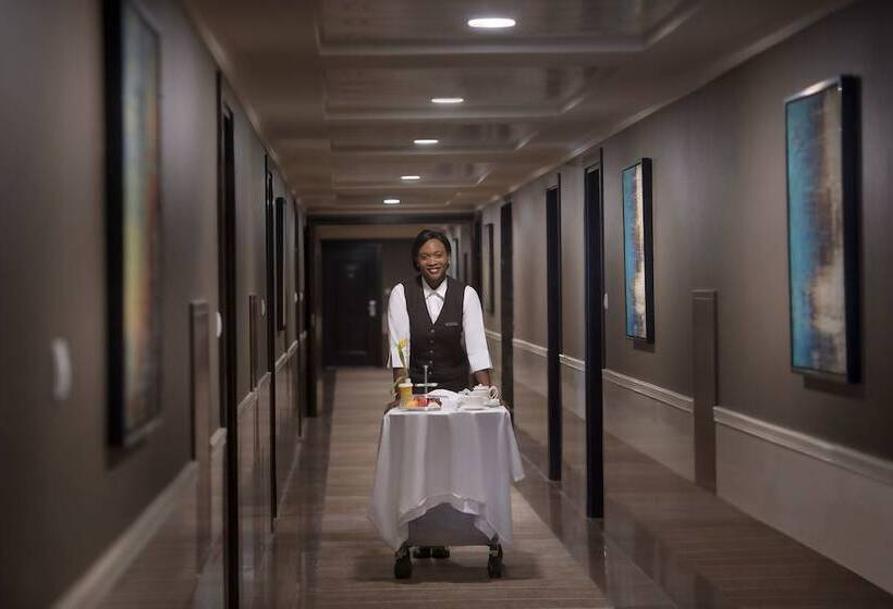 سوئیت پریمیوم با چشم‌انداز دریا, Two Seasons Hotel & Apartments