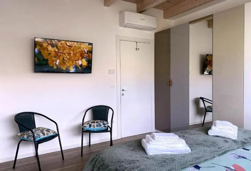 スタンダードルーム, B&b La Villetta