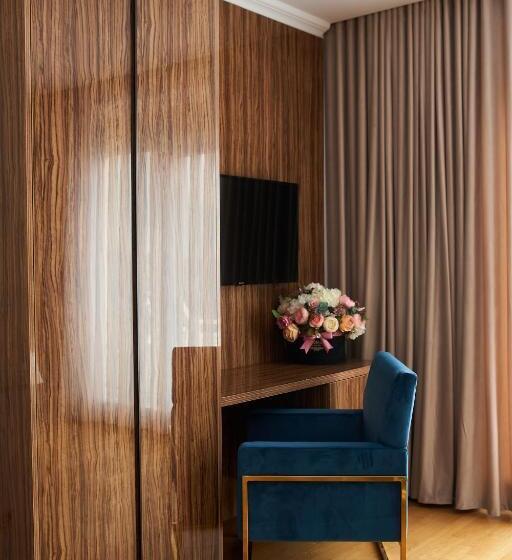 اتاق استاندارد با تخت بزرگ, Glory