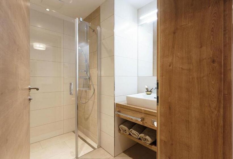 バルコニー付き1ベッドルームアパートメント, Stoagas Waidblick