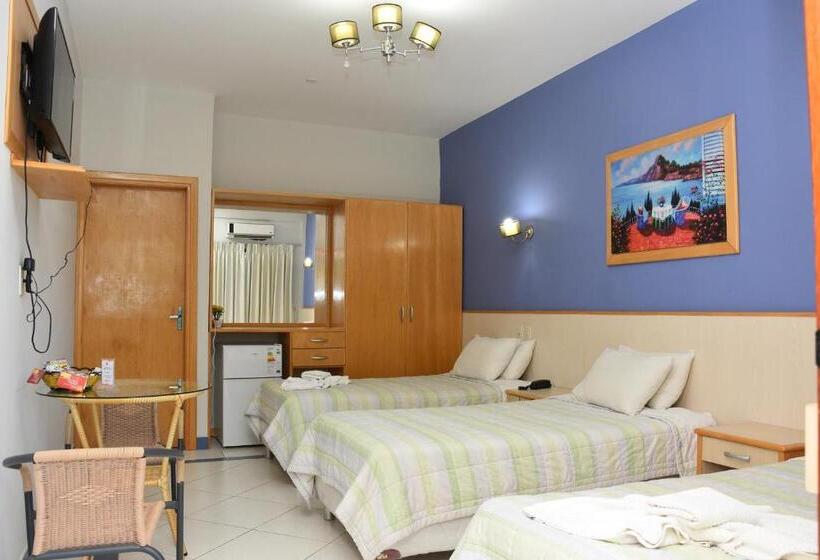 اتاق استاندارد سه نفره, Arthur Shambala