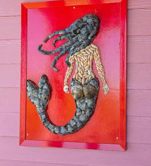 高级套房, Folly With Marsh And Sunset Views