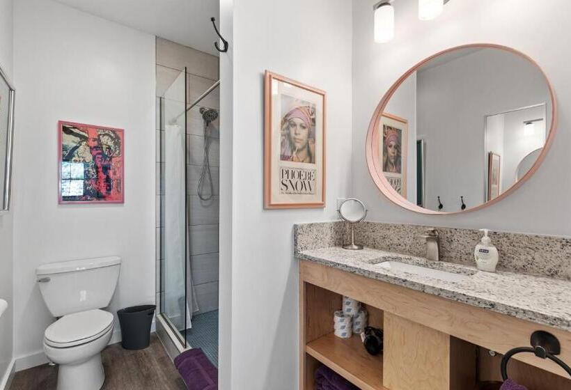 高级工作室, Folly With Marsh And Sunset Views