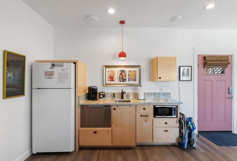 套房, Folly With Marsh And Sunset Views