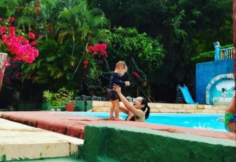 חדר סטנדרט לשלושה, Gruta Da Serra