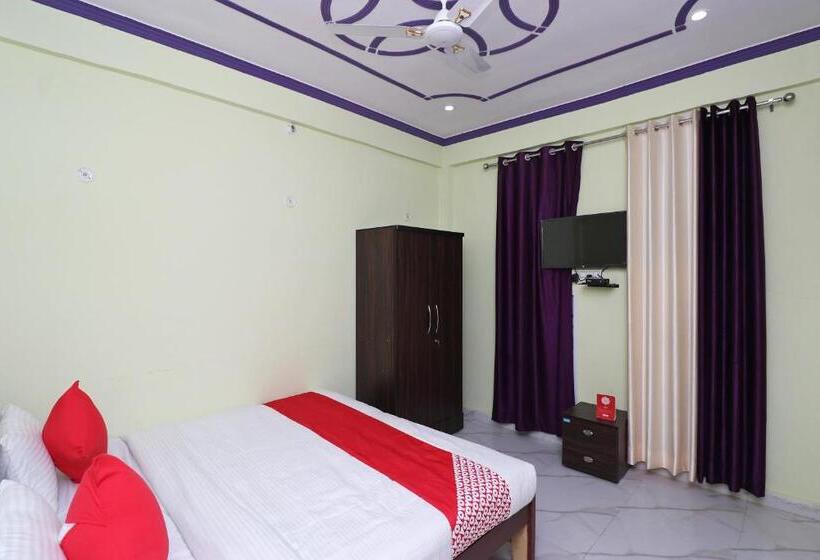 Трехместный Номер Классика, Oyo 30897 Shri Shyam Lawn & Resort