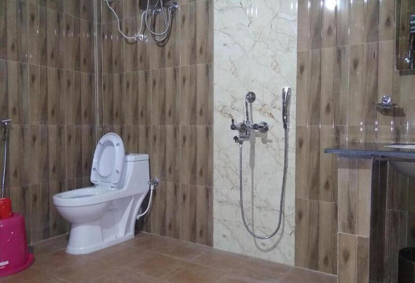 غرفة ديلوكس, N R Resort Kaziranga