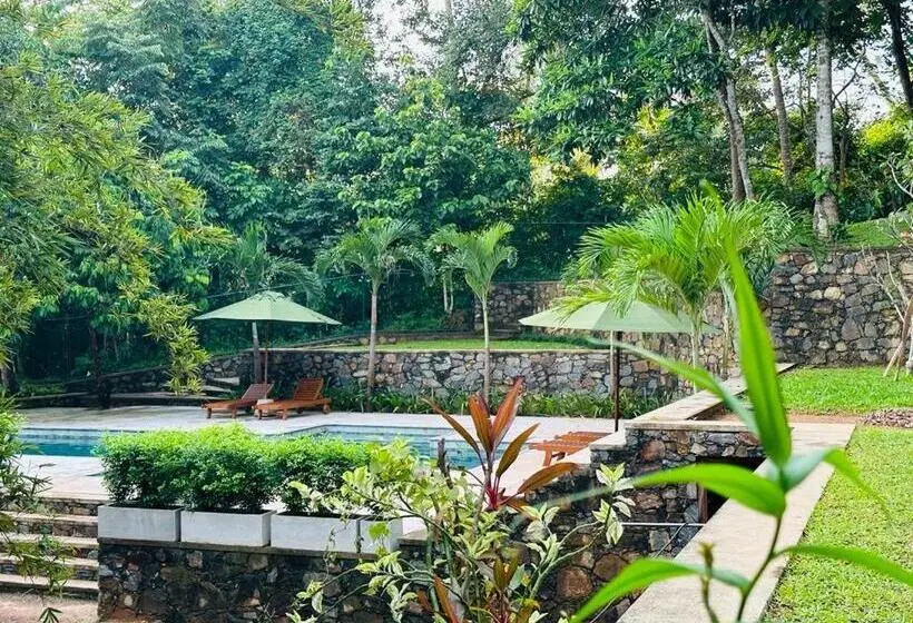 Talo 3 Makuuhuonetta, Tropical Trails By Wija House Unawatuna