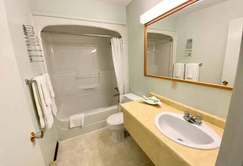 اتاق اکونومی, New Age Inn Voyageur