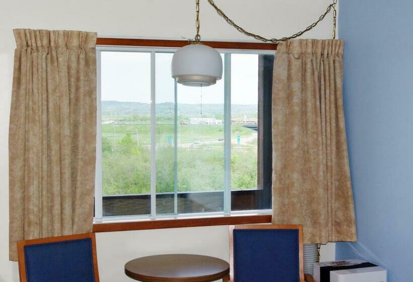 Номер Стандарт 2 Двуспальные Кровати, Tidal Bore Inn