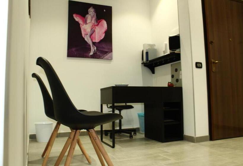 اتاق استاندارد با تخت بزرگ, Il Barocco