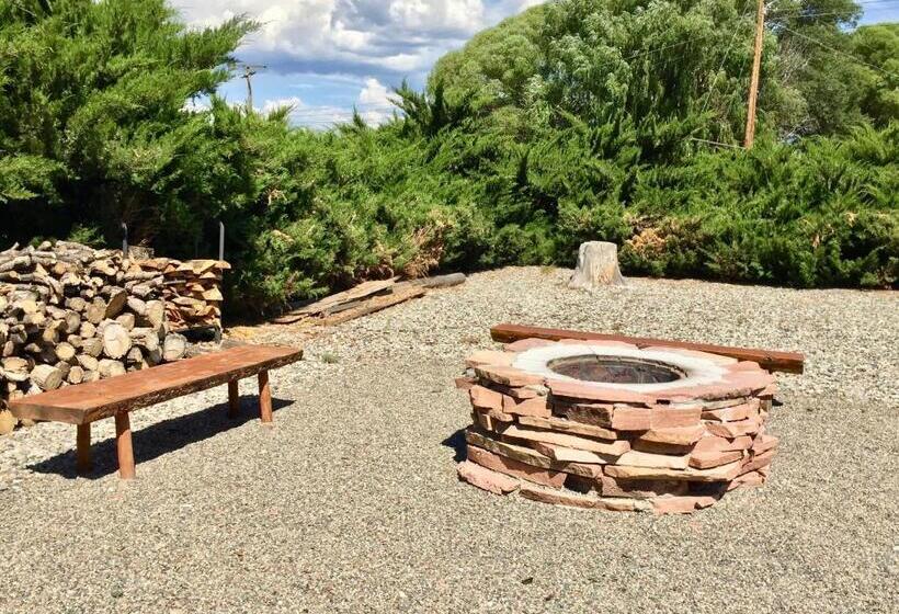 جناح ديلوكس سرير كينج, Hotchkiss Inn Motel