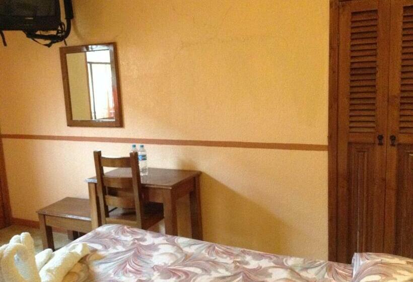 스탠다드 룸, Real Del Valle