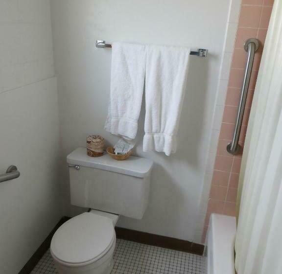 غرفة قياسية سرير كينج, Holiday Lodge