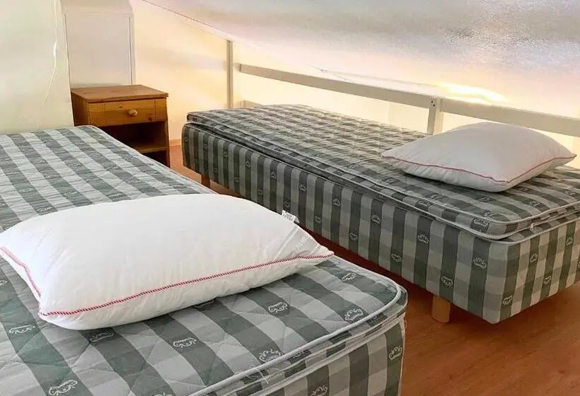 ファミリールーム, Motel Patalahti