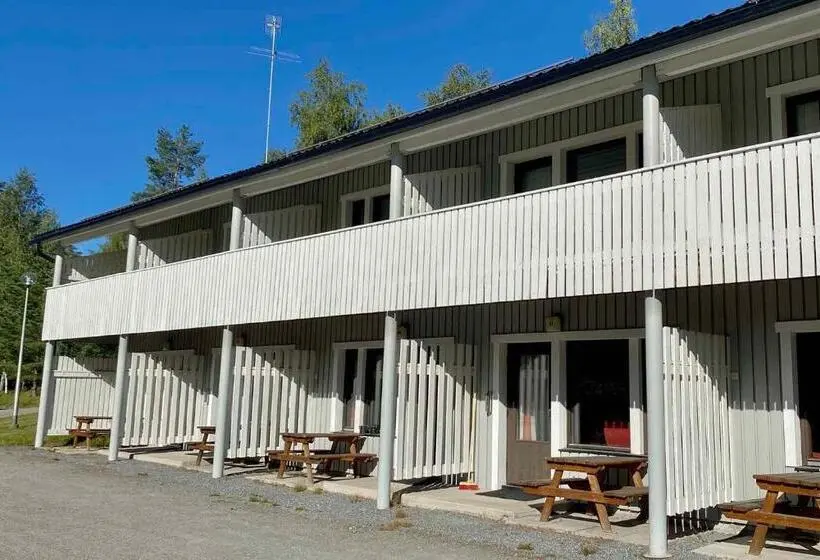 スタンダードトリプルルーム, Motel Patalahti