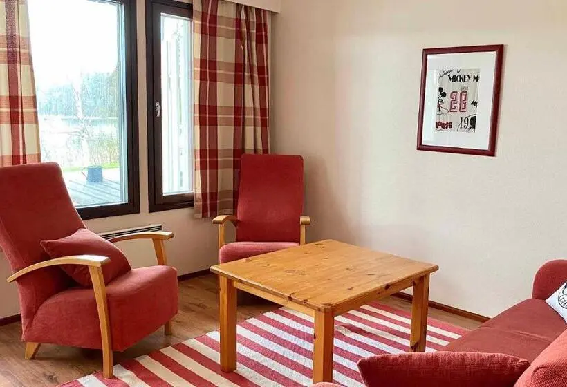 スタンダードトリプルルーム, Motel Patalahti