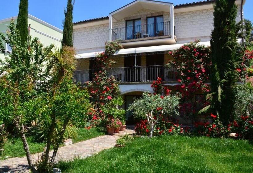 غرفة قياسية, Velia Mare