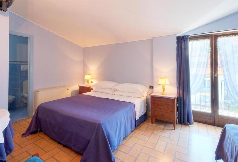 غرفة سوبيريور, Velia Mare