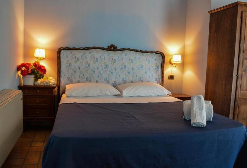 غرفة سوبيريور, Velia Mare