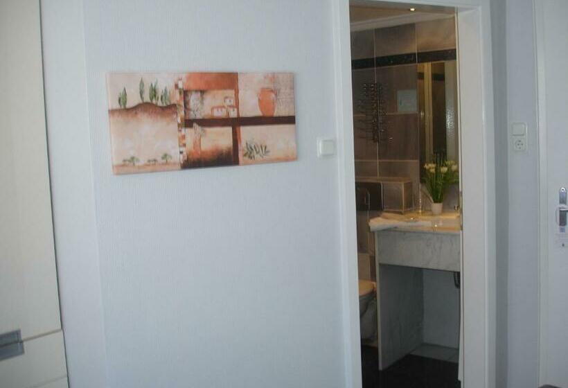 اتاق استاندارد یک نفره, Citypensiondortmund