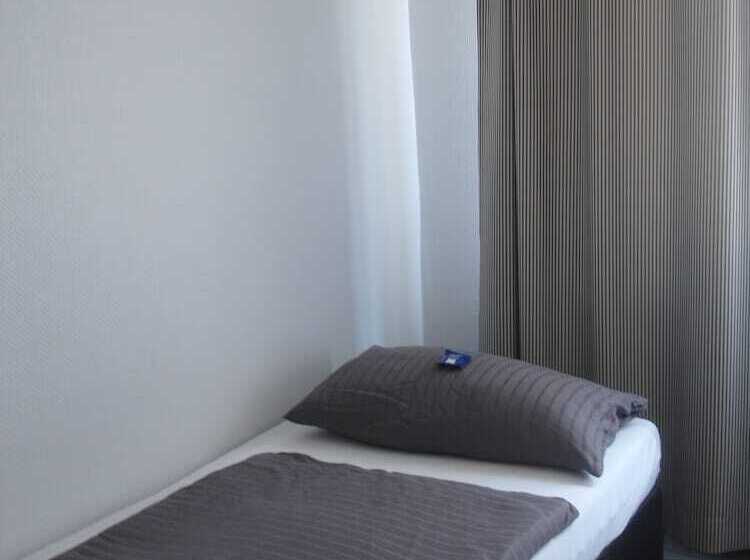 اتاق استاندارد یک نفره, Citypensiondortmund