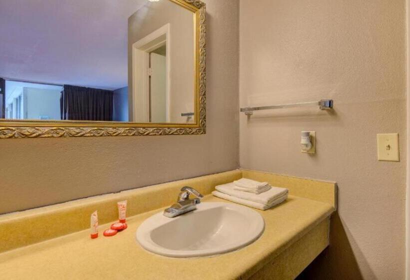 חדר סטנדרט, OYO Douglas GA US-441