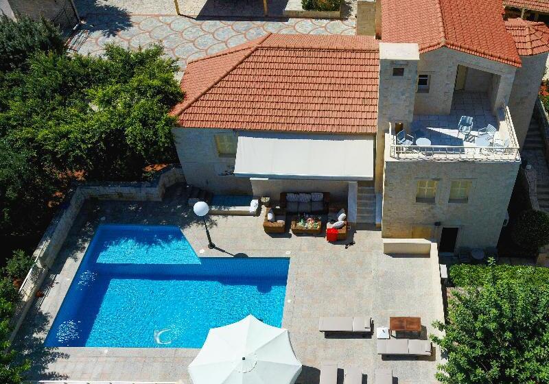 수영장이 있는 3베드룸 빌라, Anna Maria Village