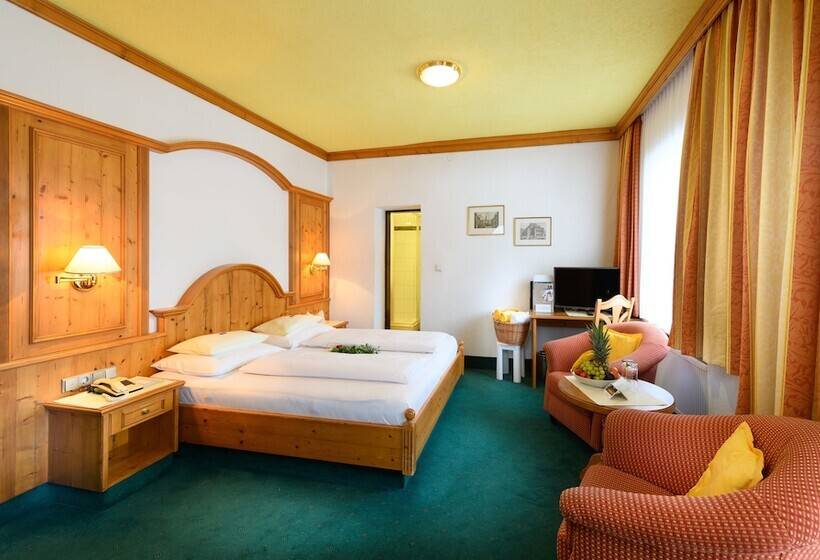 バルコニー付きスタンダードルーム, Alpenpark Resort Superior