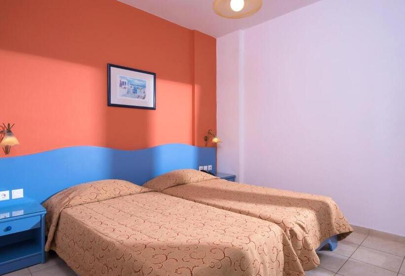 דירת חדר נוף לים, Astra Village & Suites