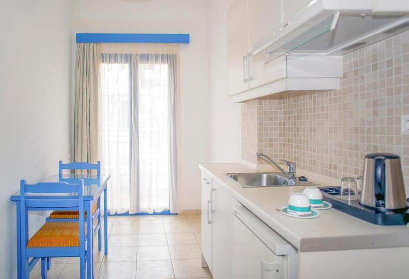 חדר סטנדרט נוף לים, Astra Village & Suites