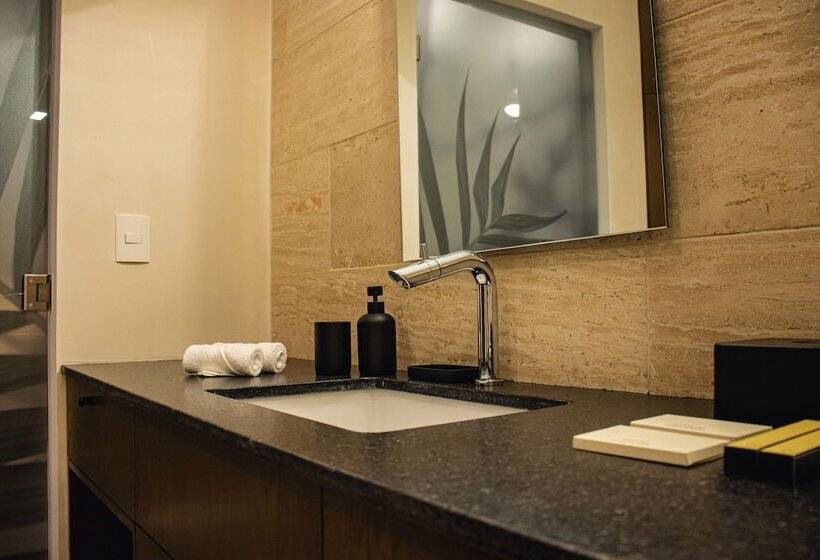 スイート, Casa Continental Hotel Boutique & Suites