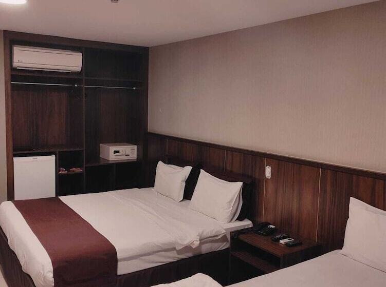 スタンダードトリプルルーム, Esplanada Brasilia Hotel E Eventos