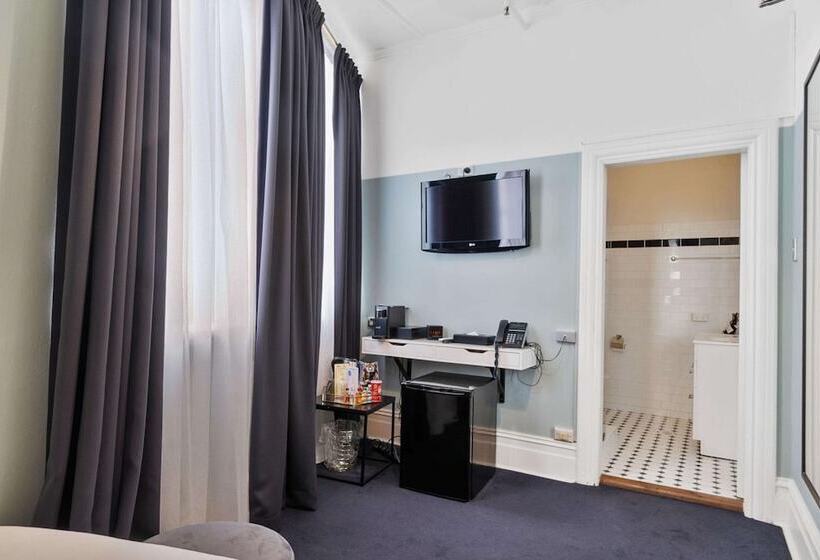 اتاق استاندارد یک نفره, Harry, Ascend Hotel Collection