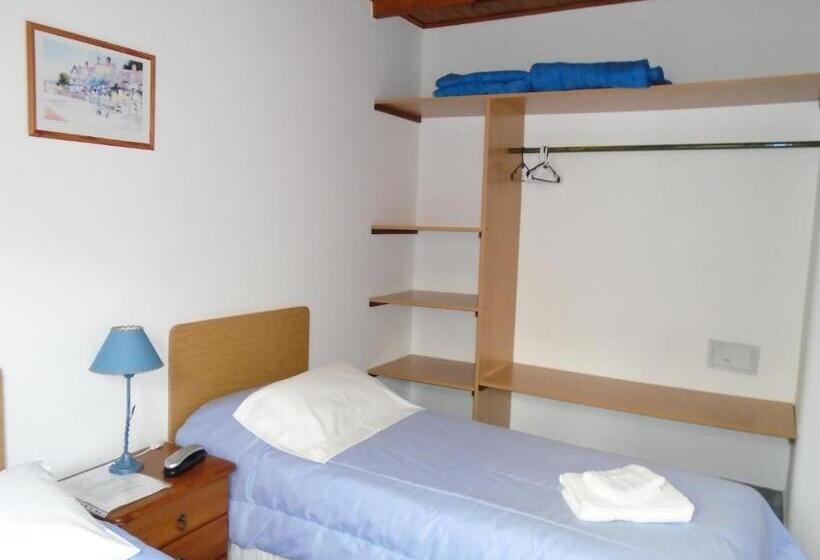 غرفة قياسية, Los Fresnos