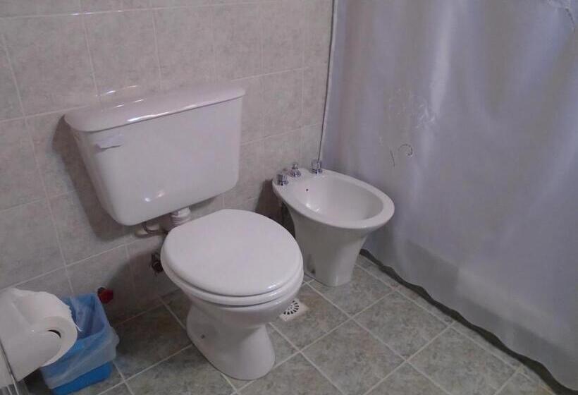 غرفة قياسية ثلاثية, Los Fresnos