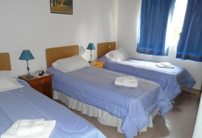 غرفة قياسية ثلاثية, Los Fresnos