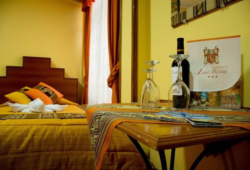 اتاق استاندارد چهار تخته, Las Brisas Centro