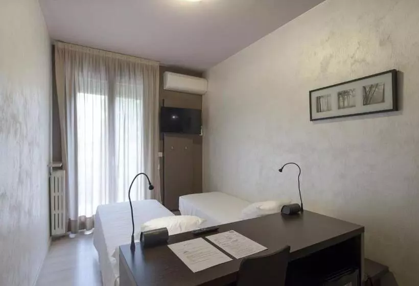 اتاق استاندارد با بالکن, M14 Hotel & Spa