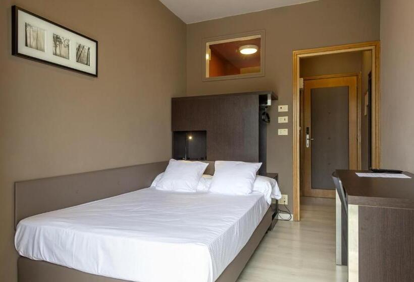 Habitació Basic amb Balconada, M14 Hotel & Spa