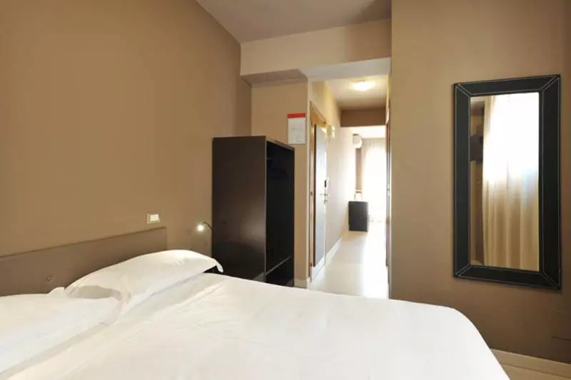 اتاق استاندارد سه نفره, M14 Hotel & Spa