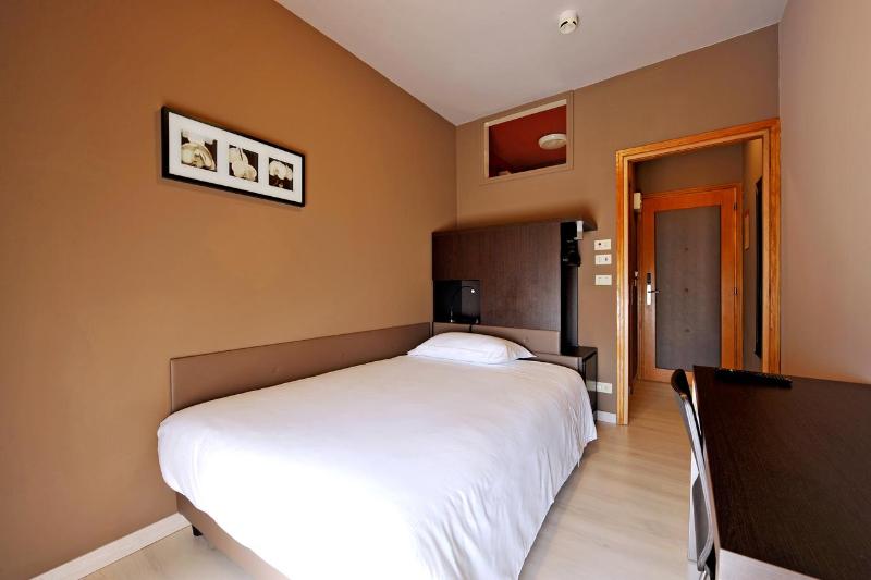 اتاق استاندارد یک نفره, M14 Hotel & Spa
