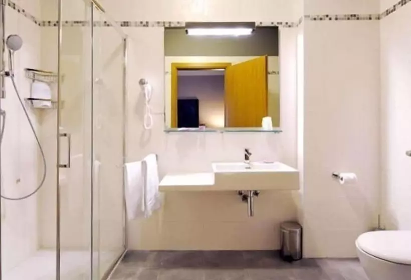 اتاق استاندارد یک نفره, M14 Hotel & Spa