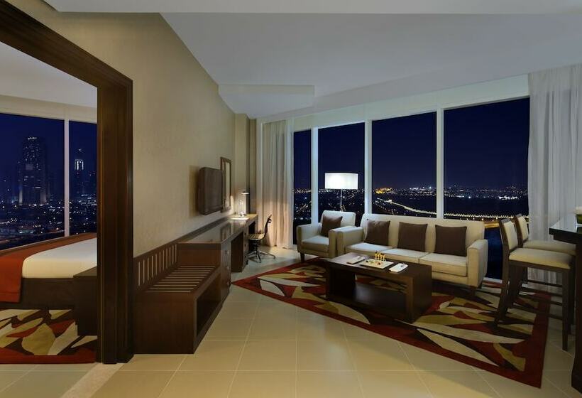 سوییت, Millennium Central Downtown